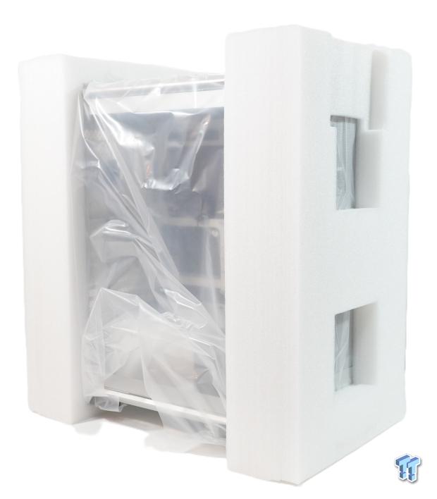 Cooler Master MasterFrame 500 Mesh Mid-Tower Chassis Review 3