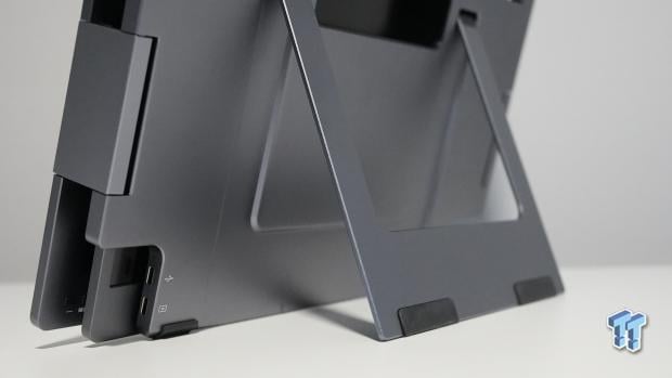 Aura Triple Boost 14 Pro Review - Triple Portable Monitors for $479 22