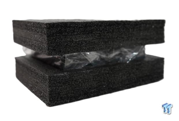 XPG Pymcore SFX 80 PLUS Gold 850w PSU Review 7