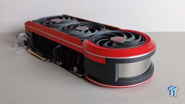 ASUS ROG Matrix Platinum GeForce RTX 5090 Review - Unbeatable Performance, Stunning Design 12