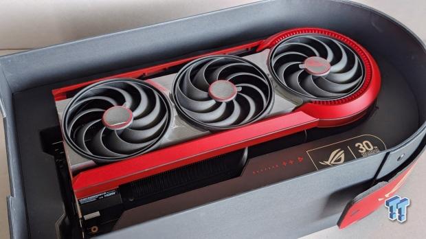 ASUS ROG Matrix Platinum GeForce RTX 5090 Review - Unbeatable Performance, Stunning Design 4