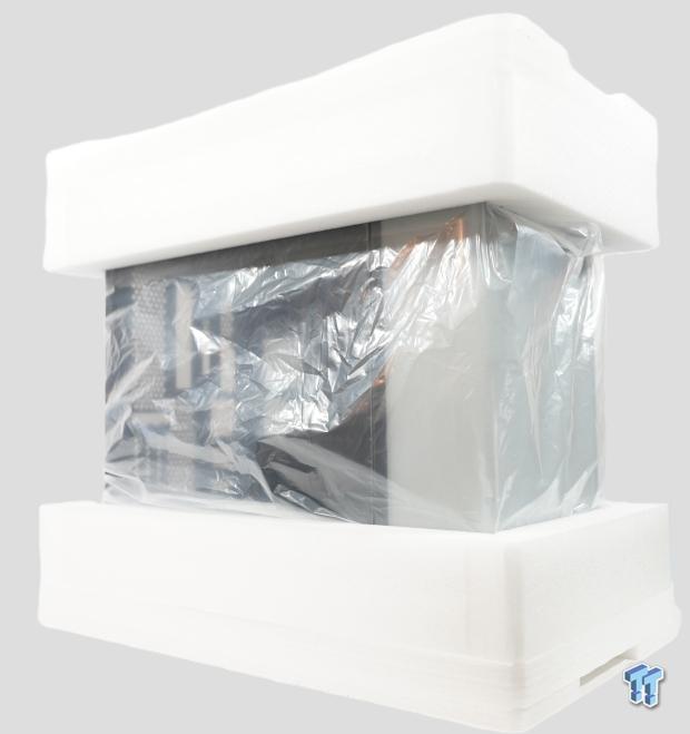 Cooler Master MasterFrame 360 Panorama Mid-Tower Chassis Review 3