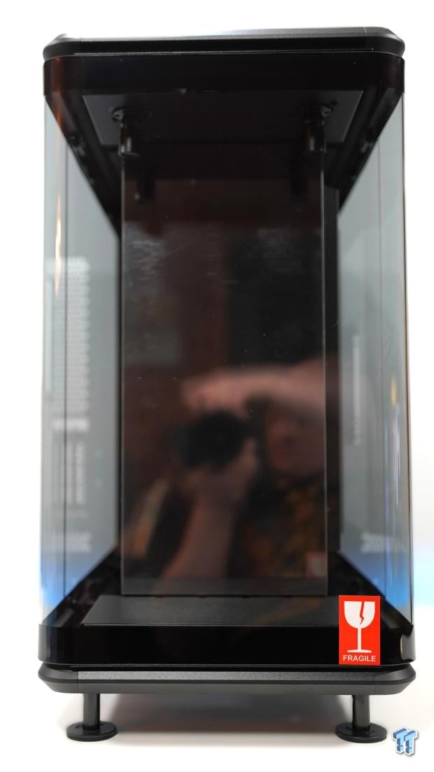 Cooler Master MasterFrame 360 Panorama Mid-Tower Chassis Review 5