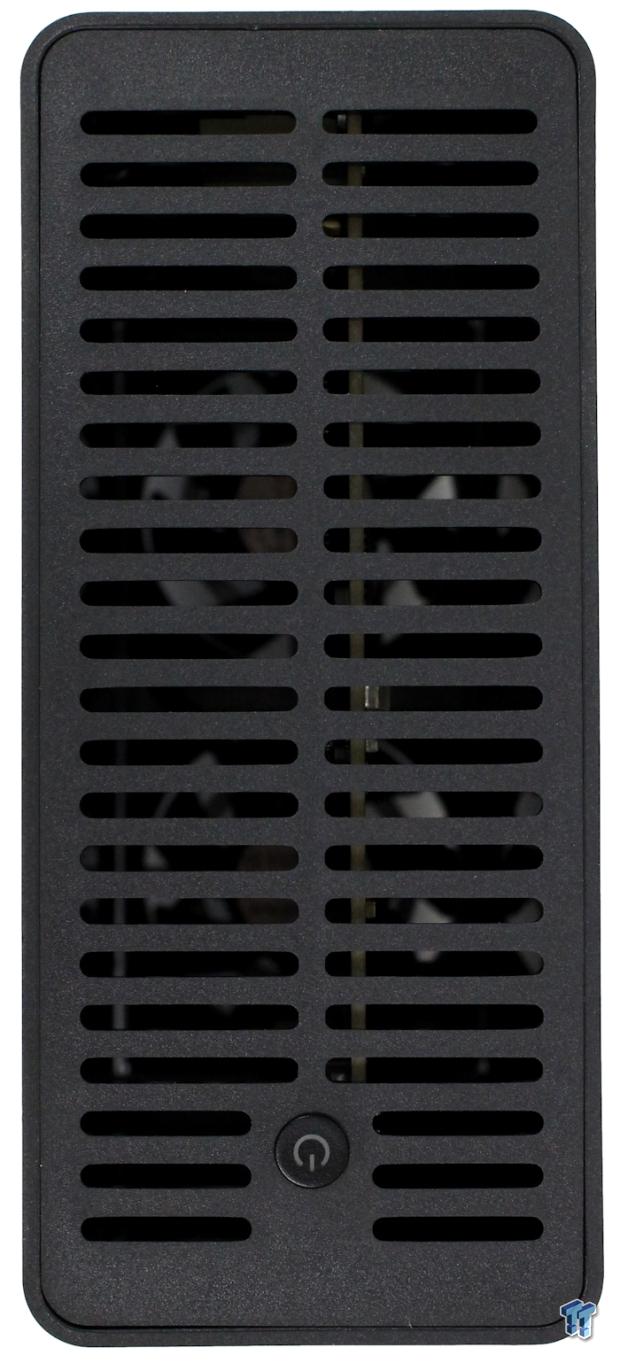 TERRAMASTER D4 SSD 4-Bay NVMe DAS Enclosure Review - Superior Portable DAS 08