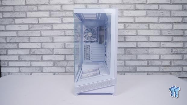 Montech Sky 3 Mid-Tower Chassis Review 10