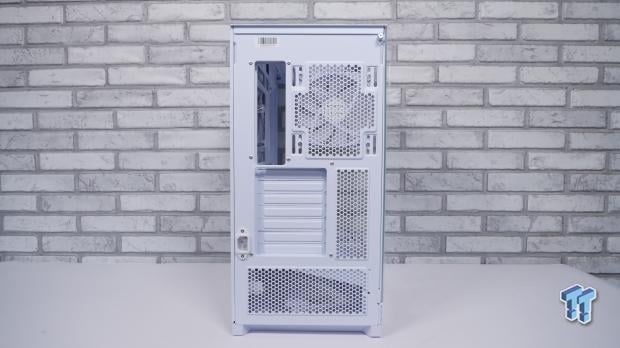 Montech Sky 3 Mid-Tower Chassis Review 13