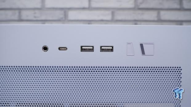 Montech Sky 3 Mid-Tower Chassis Review 9