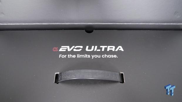 Simagic Alpha EVO Ultra 28Nm Wheelbase Review 4