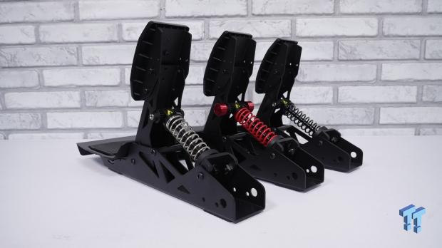 Simagic P700 Sim Racing Pedals Review 27