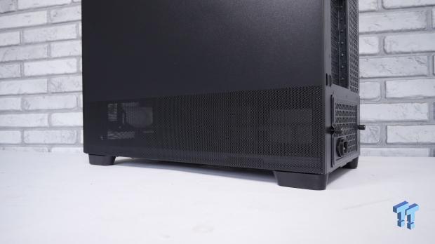 Antec FLUX Pro Noctua Edition Full-Tower Chassis Review 20