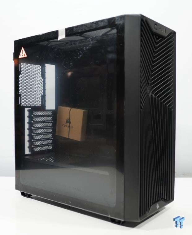 Corsair 3200D Mid-Tower Chassis Review 4