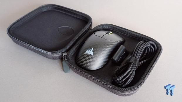 Corsair SABRE v2 PRO CARBON FIBER Wireless Gaming Mouse Review - The Premium Option 4