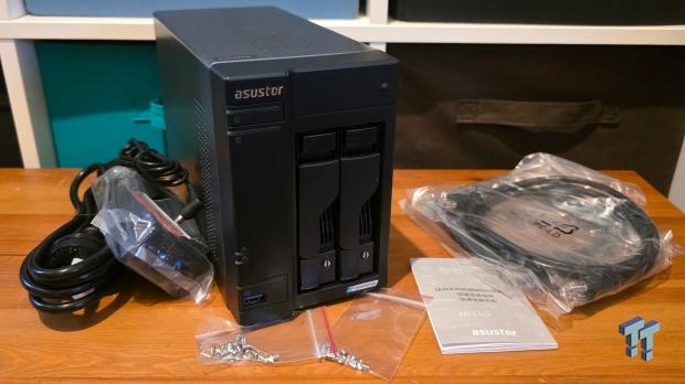 ASUSTOR Lockerstor 2 Gen2+ AS6702T v2 NAS Review - Fast Performance 3
