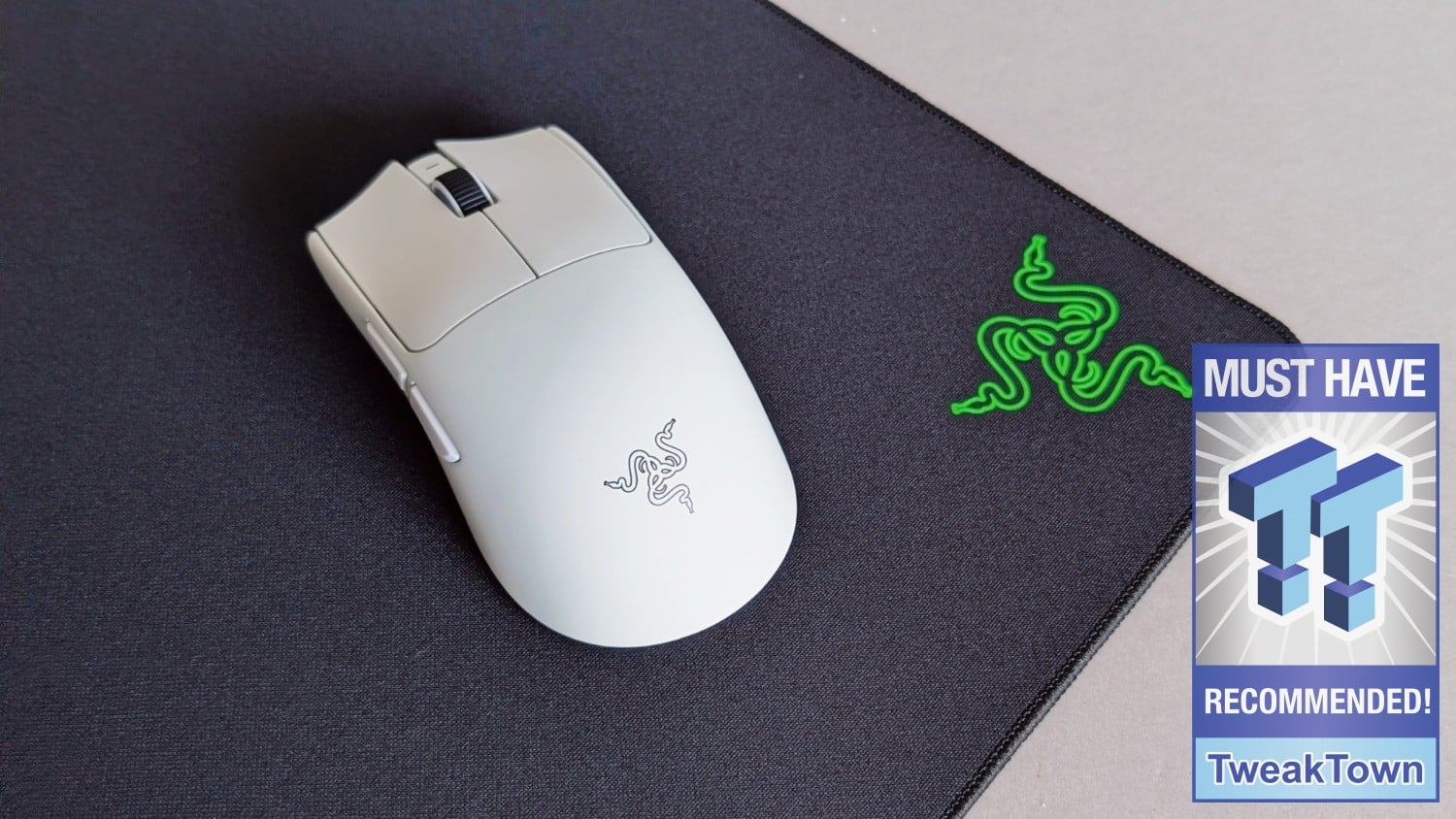 Razer Viper V4 Pro Wireless Gaming Mouse Review - Built for