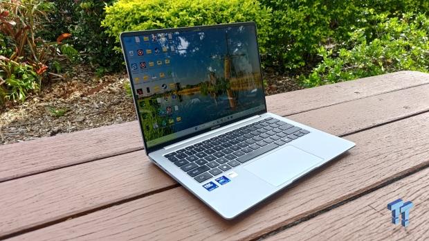GEEKOM GeekBook X14 Pro (Intel Core Ultra Series 1) Laptop