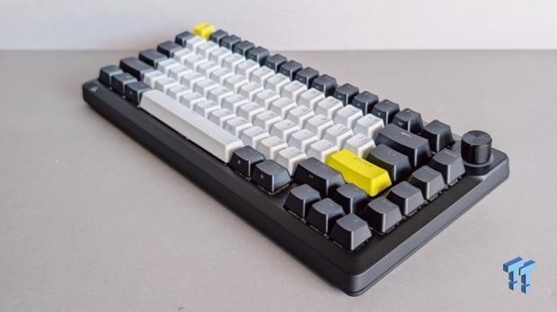Corsair MAKR PRO 75 Hall Effect DIY Keyboard Review - Pre-Built and Ready for Action 8