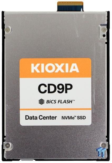 KIOXIA CD9P-R 7.68TB E3.S Review - The Best-In-Class Data Center SSD 02