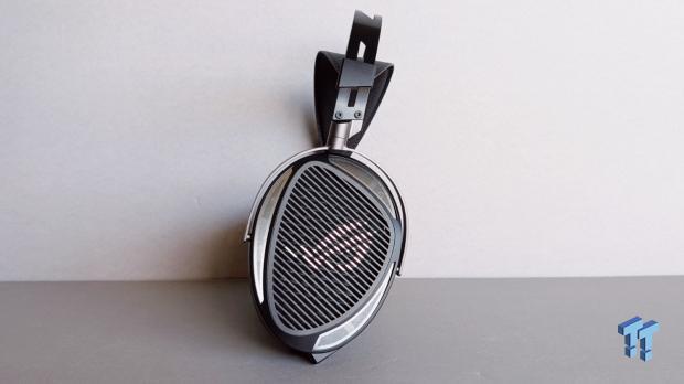ASUS ROG Kithara Gaming Headset Review - Audiophile Sound for PC Gamers 15