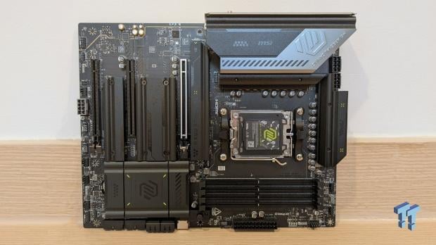 MSI MAG B850 Tomahawk Max WiFi II Motherboard Review - Leveling up 05