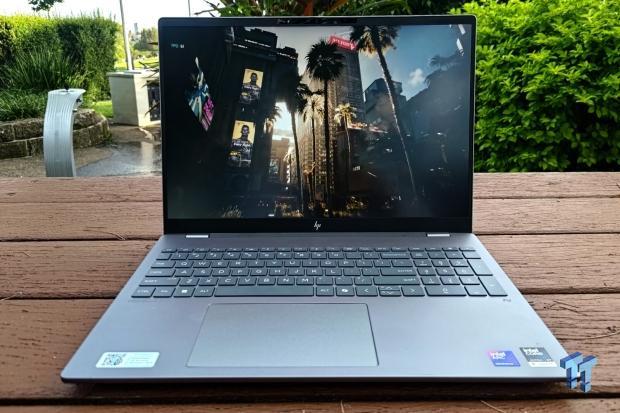 HP OmniBook 7 (Panther Lake) 16 Laptop Review 9