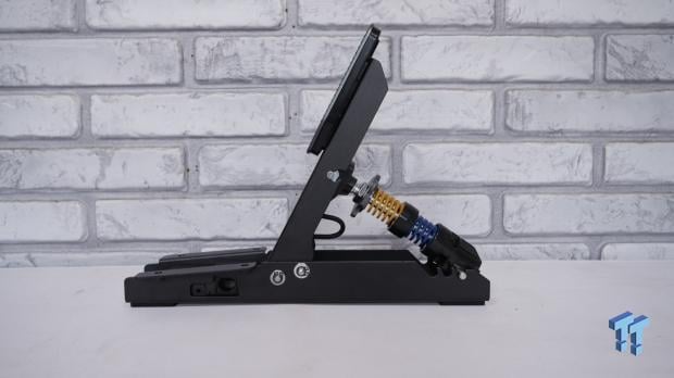 Thrustmaster T598 Direct Axial Drive Force Feedback Racing Wheel Bundle Review 52