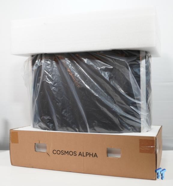 Cooler Master Cosmos Alpha Full-Tower Chassis Review 2