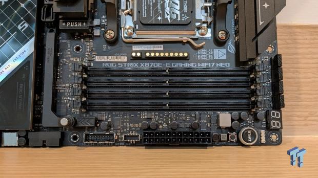 ASUS ROG Strix X870E-E Gaming WiFi7 NEO - A Crosshair by any other name 08