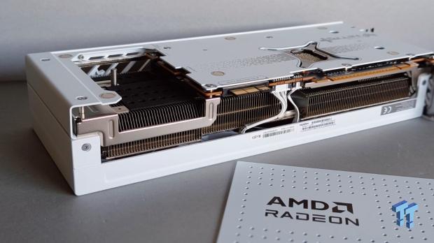 SAPPHIRE Radeon RX 9070 XT NITRO+ PhantomLink Review - RDNA 4's Beast Mode 11