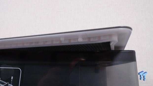 GAMDIAS Atlas P6 CG Dual Chamber Mid-Tower Chassis Review 21
