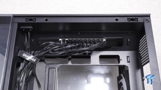 GAMDIAS Atlas P6 CG Dual Chamber Mid-Tower Chassis Review 24