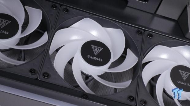 GAMDIAS Atlas P6 CG Dual Chamber Mid-Tower Chassis Review 38