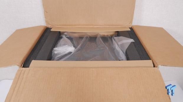 GAMDIAS Atlas P6 CG Dual Chamber Mid-Tower Chassis Review 5