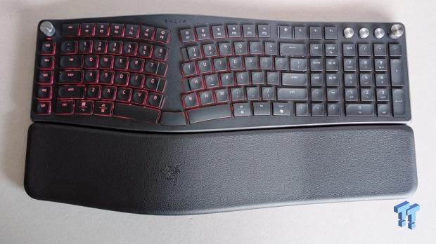 Razer Pro Type Ergo Wireless Split Ergonomic Keyboard Review - Built for Comfort and Support 10