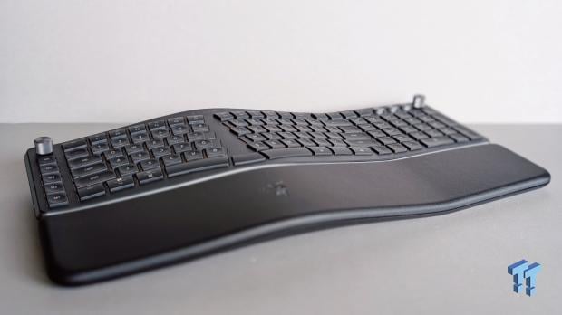 Razer Pro Type Ergo Wireless Split Ergonomic Keyboard Review - Built for Comfort and Support 14