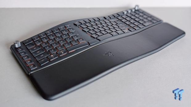 Razer Pro Type Ergo Wireless Split Ergonomic Keyboard Review - Built for Comfort and Support 5