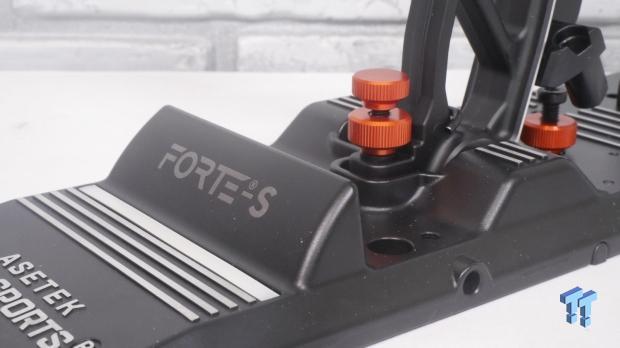 Asetek Forte S-Series Racing Simulator Bundle Review 36
