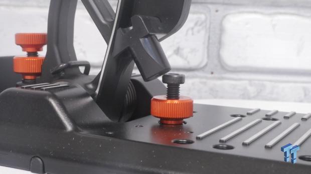 Asetek Forte S-Series Racing Simulator Bundle Review 37