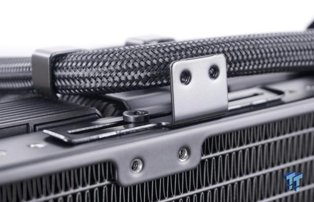 Lian Li HYDROSHIFT II 360P OLED Curved Liquid CPU Cooler Review 14