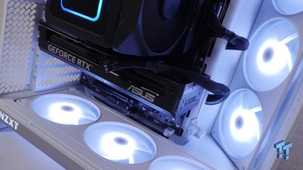 NZXT H6 RGB+ Compact Dual-Chamber Chassis Review 39