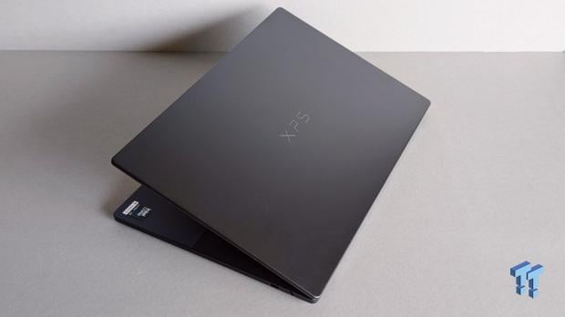 Dell XPS 14 (2026) Laptop Review - Premium Quality, Impressive Performance 15