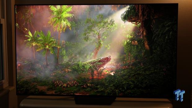Hisense U7SG 4K TV: Modern Entertainment for the New Age 10