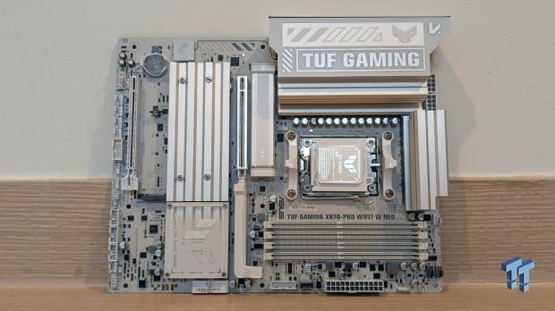 ASUS TUF Gaming X870-Pro WiFi7 W NEO Review - Tuffed up 06