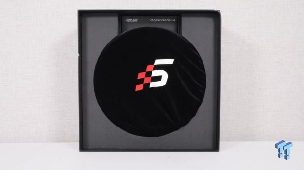 Simagic Zeus Formula Steering Wheel Review: premium build and advanced inputs for F1 racing 13
