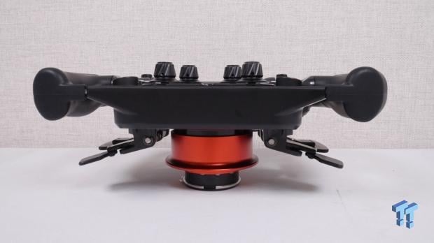 Simagic Zeus Formula Steering Wheel Review: premium build and advanced inputs for F1 racing 17