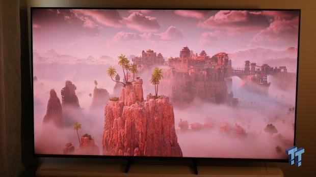 Hisense U6SF 65-inch MiniLED TV: High Performance Meets Leisurely Convenience 5