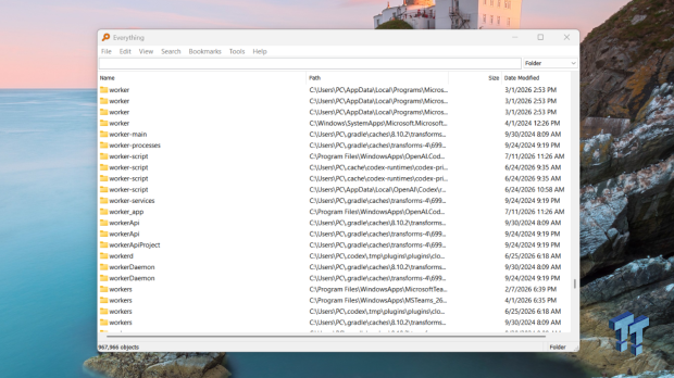 I use this decade-old free tool that finds files faster than Windows Search does 01