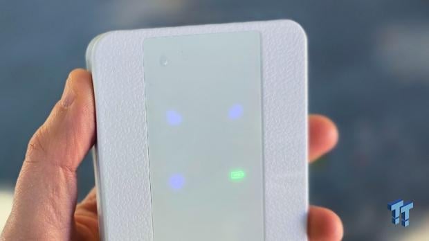 D-Link F518 5G Wi‑Fi 6 AX1800 Mobile Hotspot Review: All-Day Mobile Hotspot 3