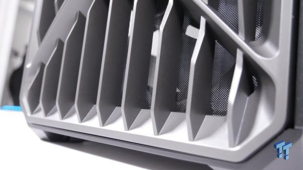 Cooler Master HAF II 500 Mid-Tower Chassis Review 16