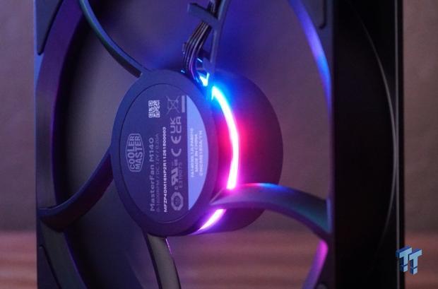 Cooler Master MasterFan M140 ARGB Fan Review 11