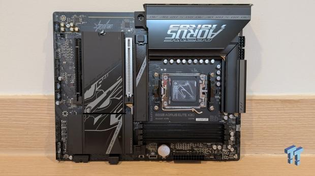 GIGABYTE B850 AORUS Elite X3D Review - B850 maxed out 05